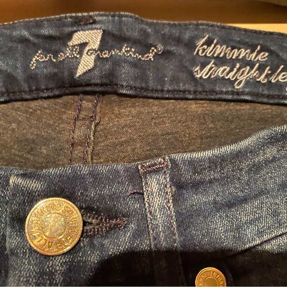 7 For All Mankind Kimmie Straight Leg jeans - Picture 5 of 6
